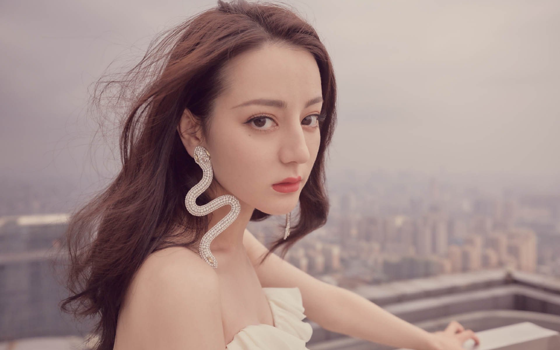 商业照明灯具厂家排名前十(商业照明企业排名)